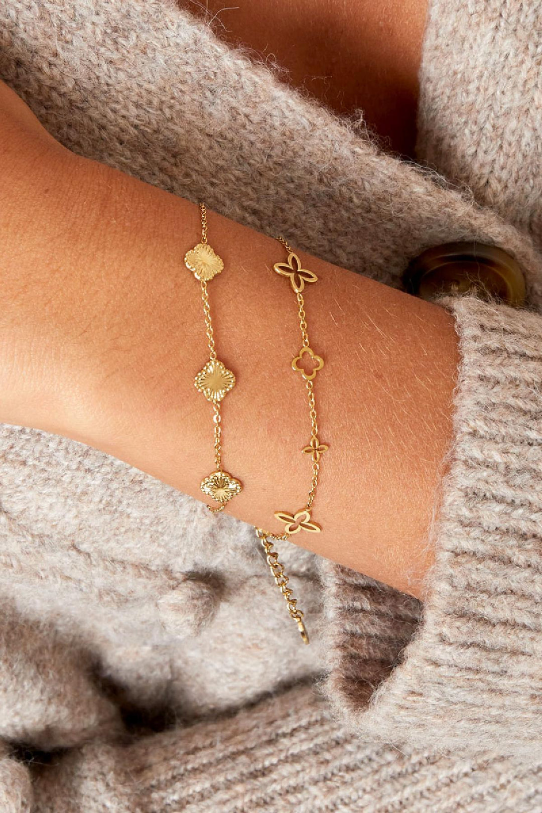 Bracelet clover with pattern Gold Color Stainless Steel