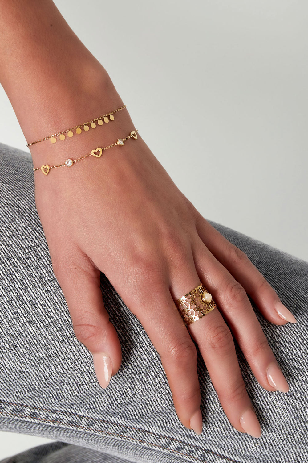 bracelet with heart and diamond charms