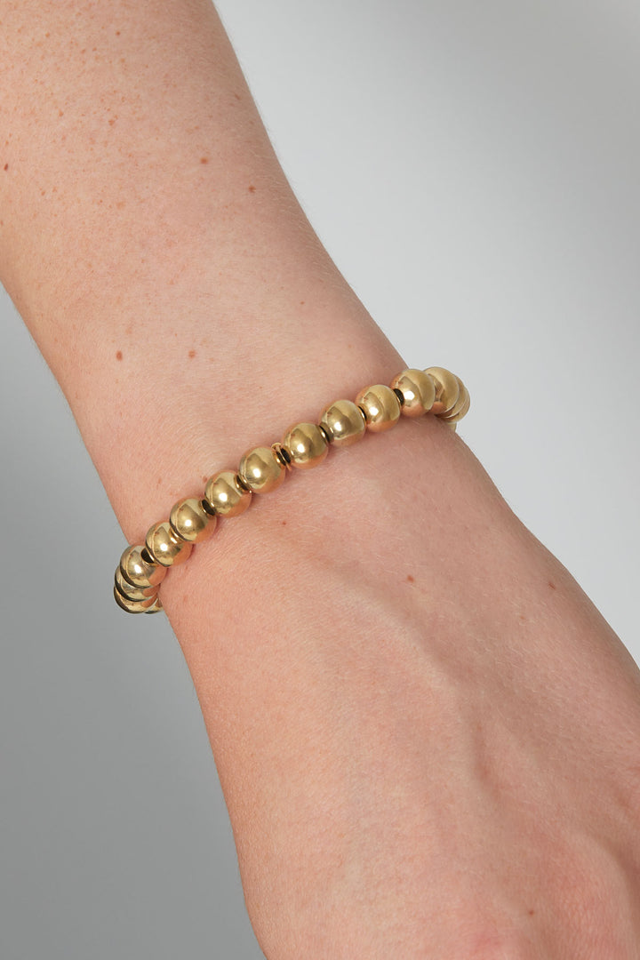 bracelet bold type