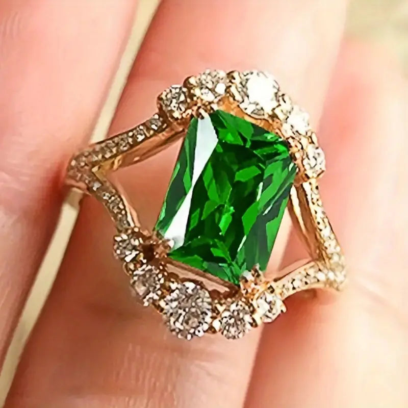 Grenthal Ring by Elisova