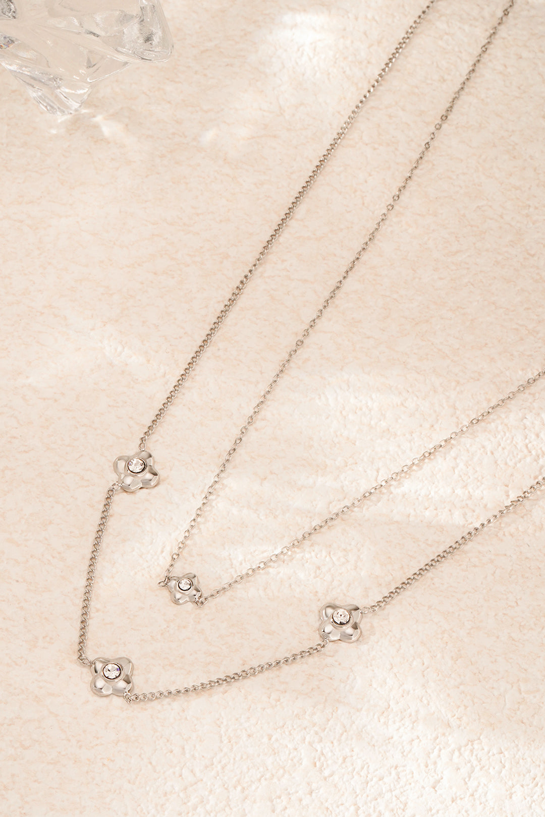 flowery necklace