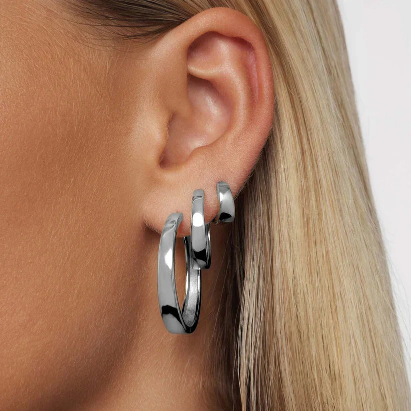 Gia Bold Hoop Earrings