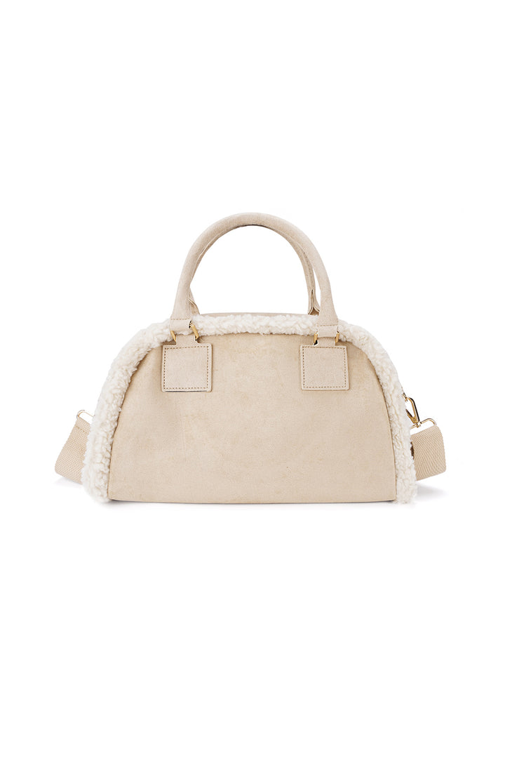 Shoulder bag with teddy details