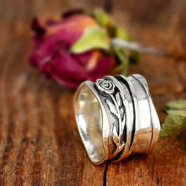 Retro Silver Flower Ring