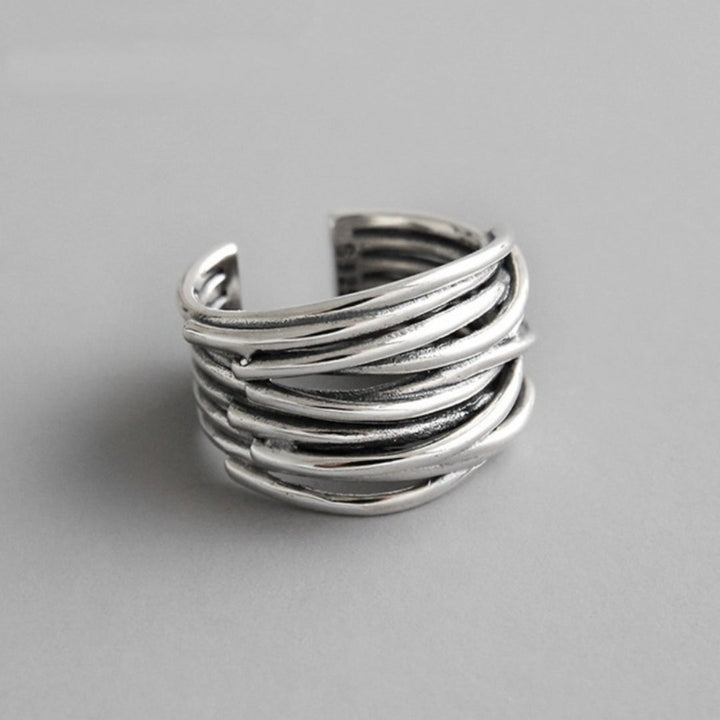 Justérbar Lagdelt Ring i 925 Sterling Sølv