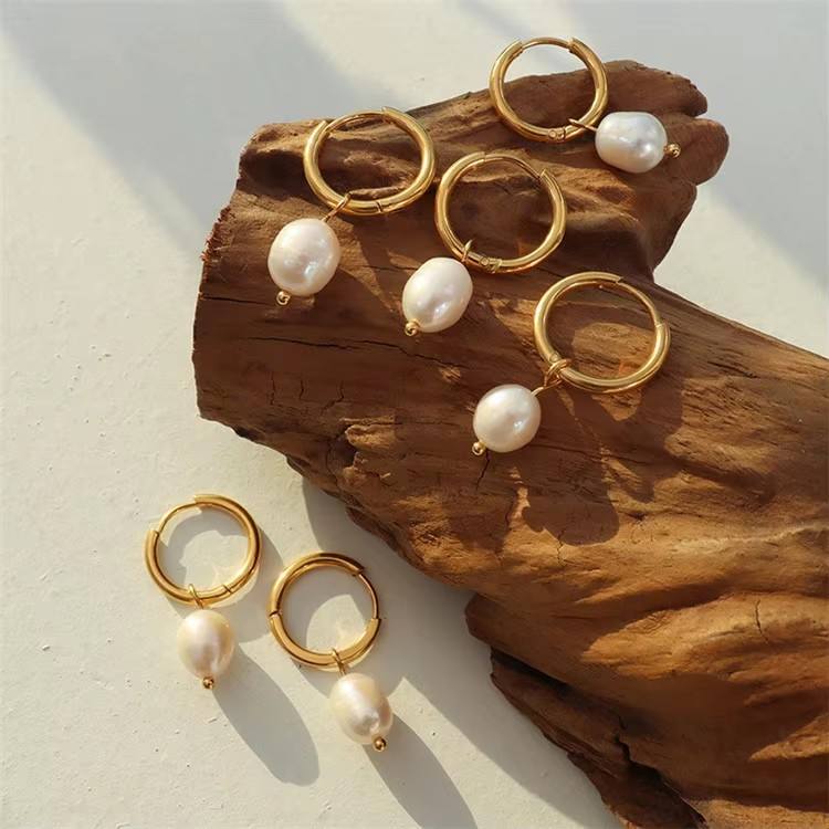 Baroque Pearl Drop Earrings