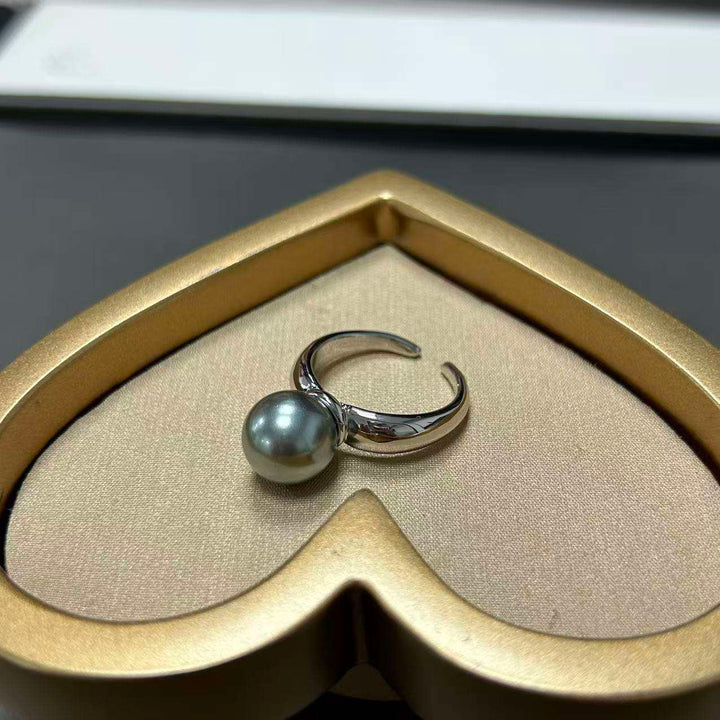 Retro Geometric Pearl Ring