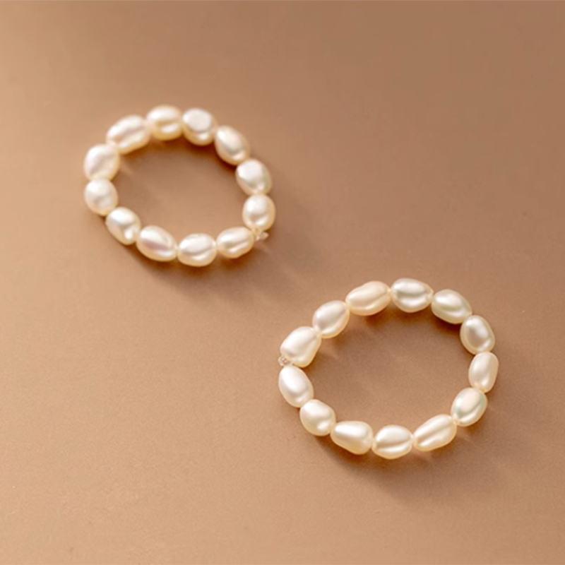 Ring met Natuurlijke Barokparel
