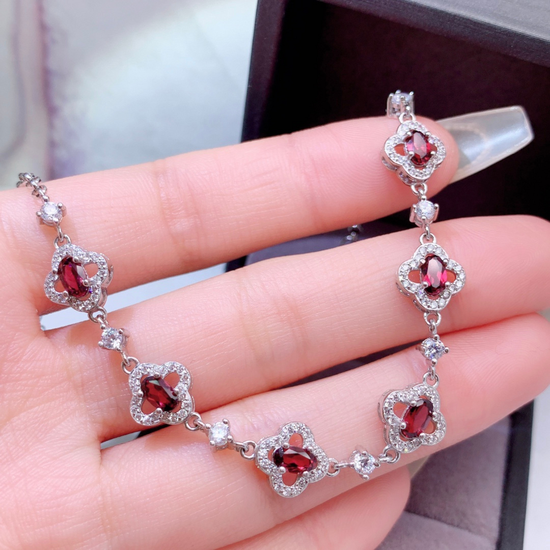 Verfijnde Granaatarmband van Natuurlijke Materialen