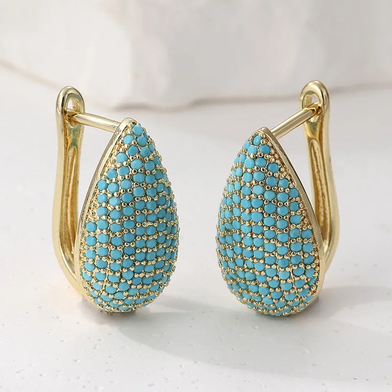 Turquoise Pavé druppelvormige oorringen