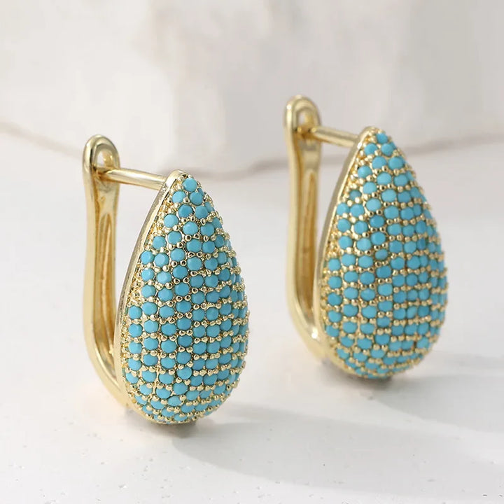 Turquoise Pavé druppelvormige oorringen