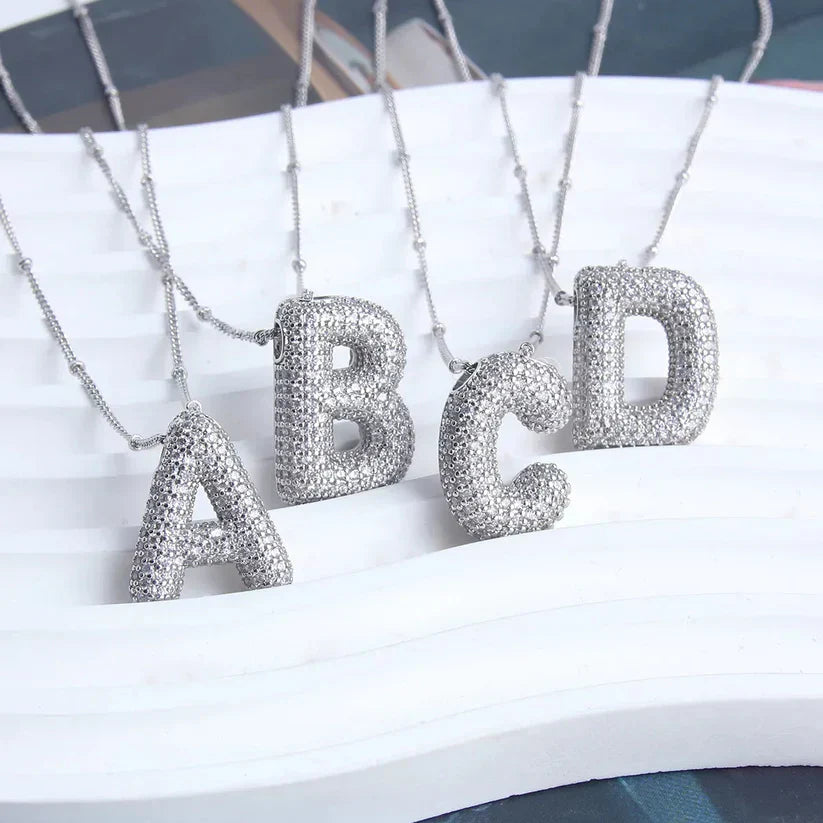 Bubbel Letter Initial Halsketting Set