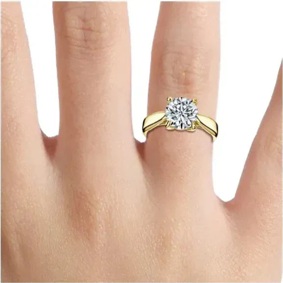 Verfijnde Gouden Ring met Diamanten