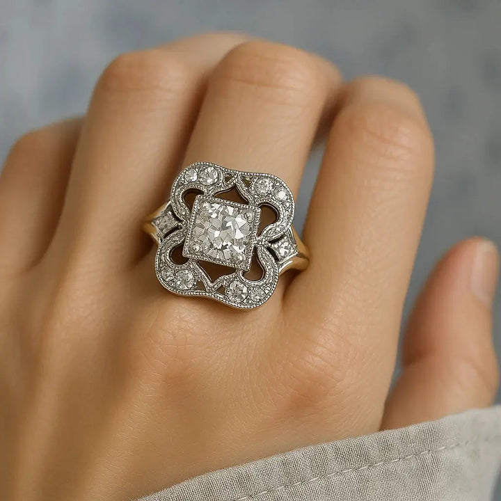 Classic Zirconia Gold Ring